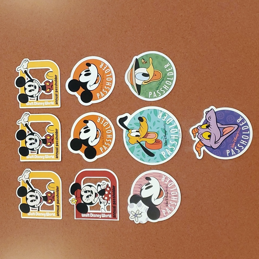 Lot of 10 Disney World Annual Passholder AP Magnets Assortment Mickey Minnie
